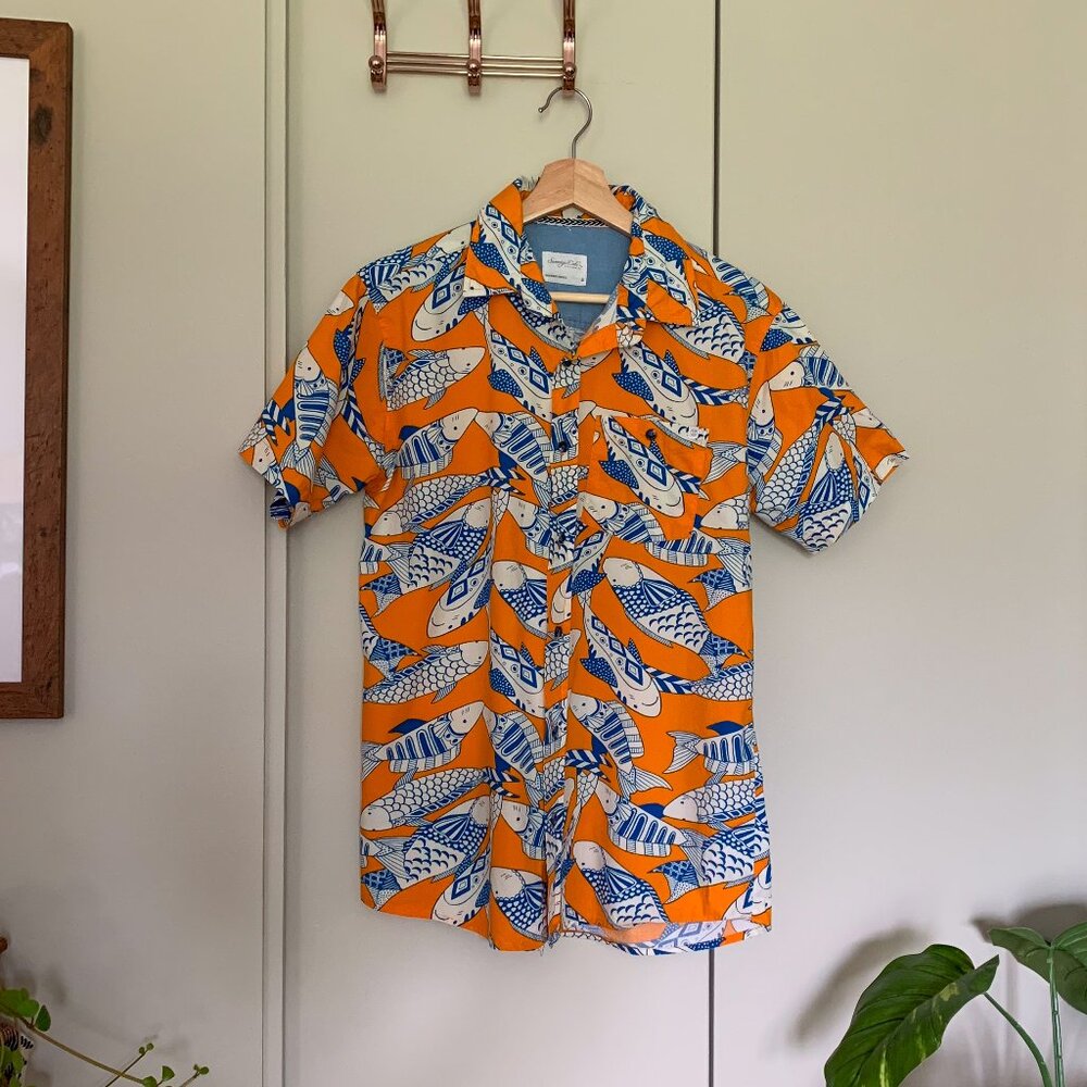 Men's Sovereign Code Los Angeles Button Short Sleeve Koi Fish Shirt Sz Small